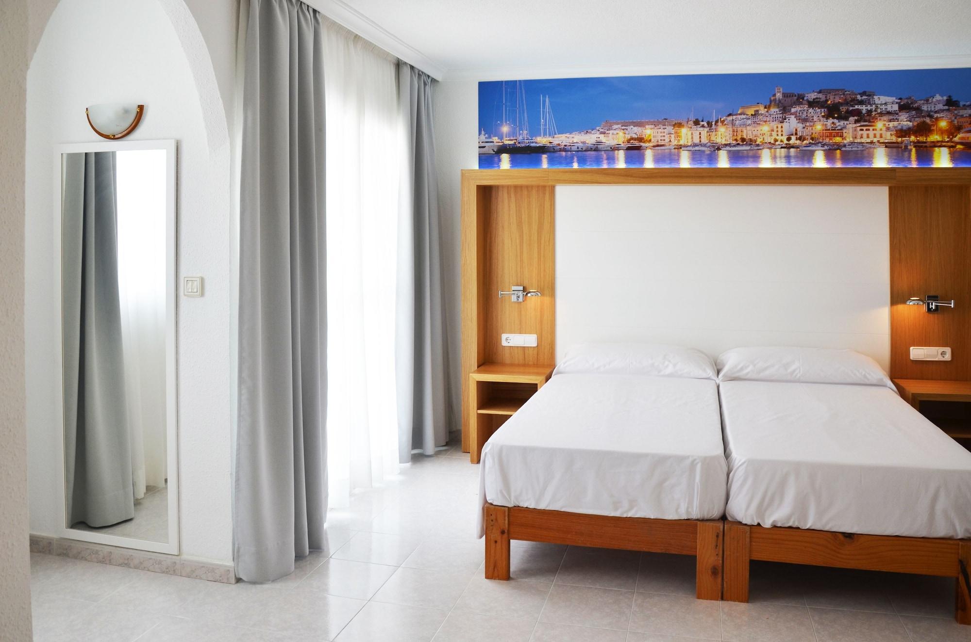 Hotel Apartamentos Vibra San Marino Σαν Αντόνιο Εξωτερικό φωτογραφία