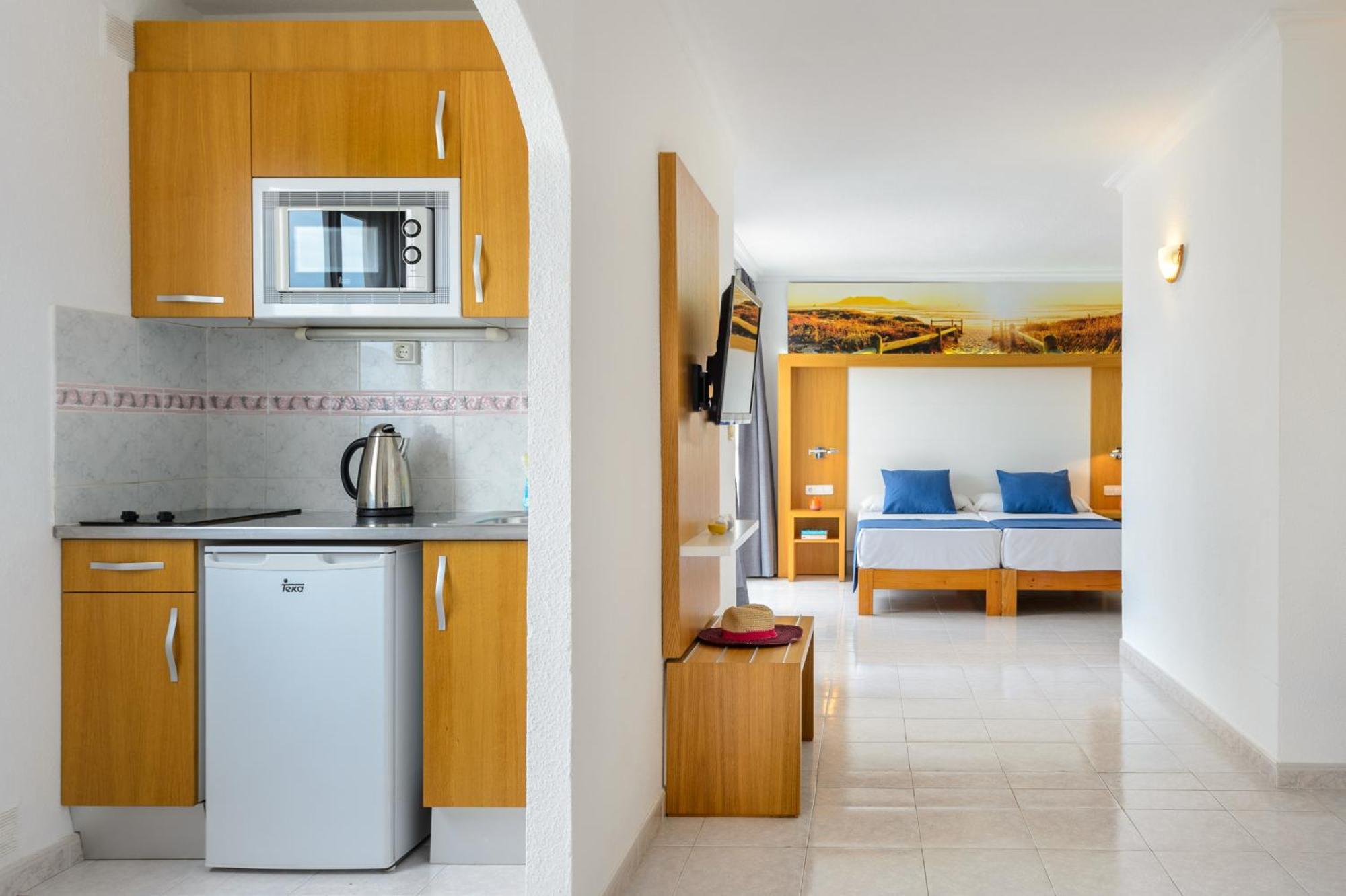 Hotel Apartamentos Vibra San Marino Σαν Αντόνιο Εξωτερικό φωτογραφία
