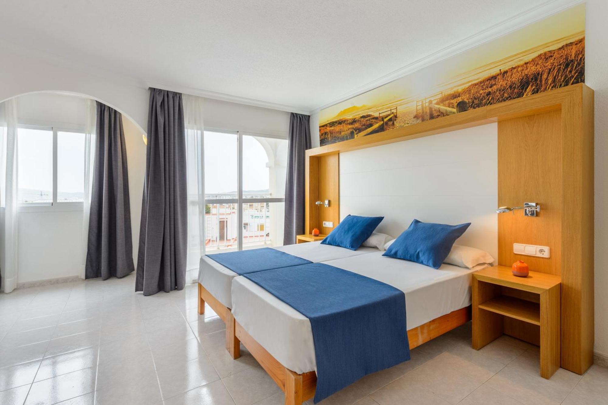 Hotel Apartamentos Vibra San Marino Σαν Αντόνιο Εξωτερικό φωτογραφία